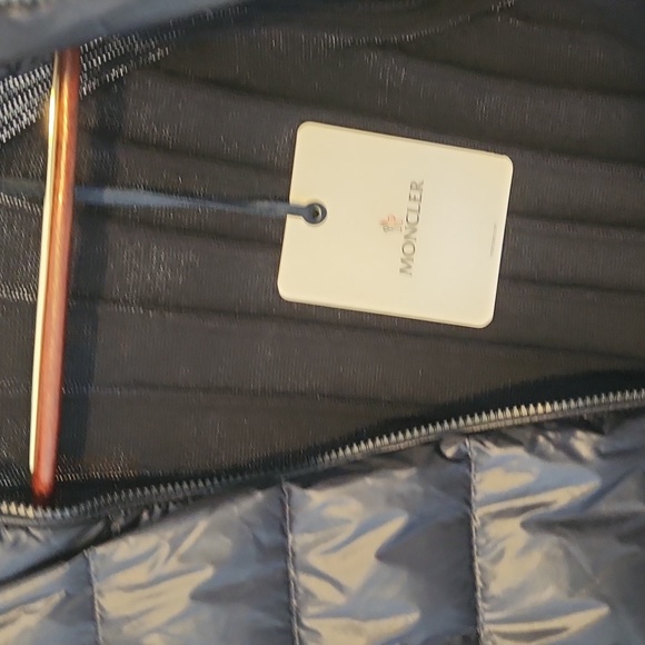 Monclair jacket - Picture 4 of 8